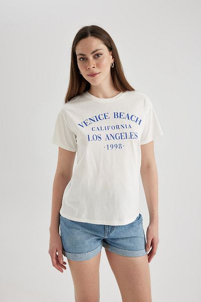 DeFacto Tricou cu mânecă scurtă imprimat cu decolteu roșu, de culoare normală B6794AX24SM