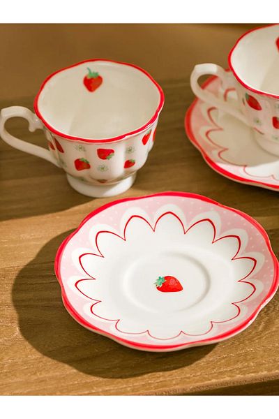 LC Waikiki Lcw Home Red Strawberry Printed 2-Person Porcelain Coffee Cup Set 90 ml