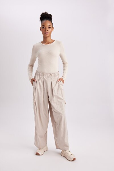 DeFacto Fit Oversize Geniş Kalıp Sporcu Paraşüt Pantolon B6368ax23wn