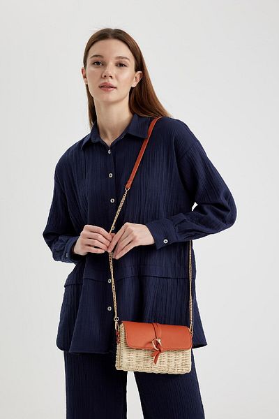 DeFacto Damska torebka typu crossbody z długim paskiem ze słomy B9040Axns