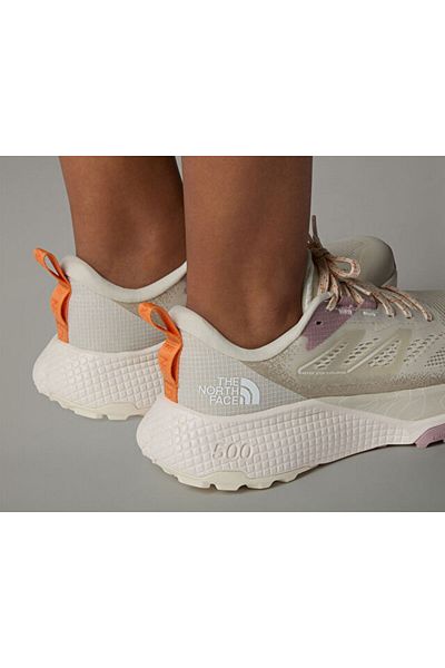 THE NORTH FACE 500 Women's Running Shoes - White Land Type W Altamesa