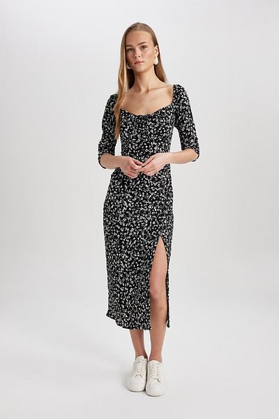 DeFacto Μίντι φόρεμα Bodycon με τετράγωνο λαιμό λουλουδάτο με μισό μανίκι Z5262az24sp