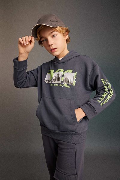 DeFacto Boy Oversize Hooded Printed Sweatshirt - C0359A823Cw