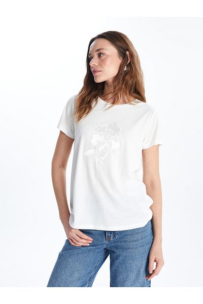 LC Waikiki Crew Neck Floral Combed Cotton Embroidered Women's T-Shirt