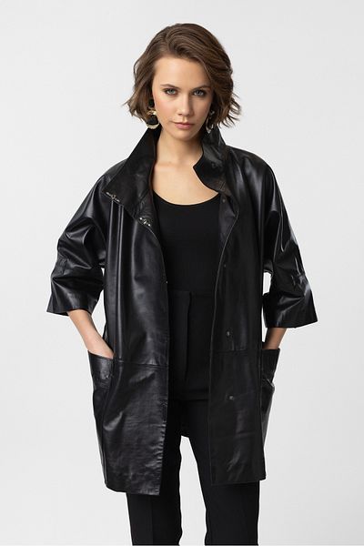 Deriderim Black Carlota Prevailing Collar Snap Closure Pocket Three-Quarter Sleeve Wide Cut Women's Genuine Leather Coat