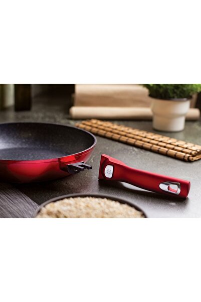 Berlinger Haus Frying pan with removable handle + lid Burgundy Metallic Line 28 cm