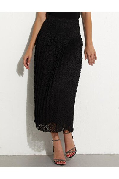 Kayra Pleated Lace Skirt