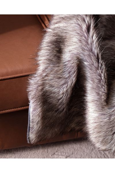 Madame Coco Armend Plush Sofa Shawl - Brown