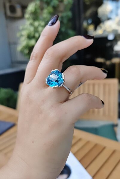 Utku Kuyumculuk 14 Ayar 15,48 Ct Blue Topaz H Rengi Pırlanta Taşlı Beyaz Altın Pırlanta Yüzük