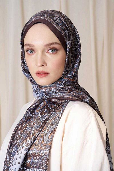 Madame Polo Кафяв шал Livia Design