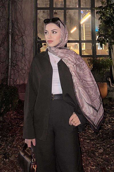 Madame Polo Μπεζ βικτοριανό σχέδιο σάλι Elif Cibır Ιστορικό
