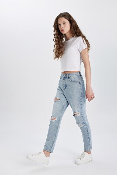 DeFacto Roztrhaný detail s vysokým pasem Džíny Mom Fit – délka ke kotníkům, omyvatelné kalhoty C2318AX24HS