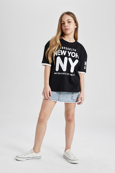 DeFacto Girls Oversize Wide Fit Crew Neck Printed Short Sleeve T-Shirt C2215A824Sm