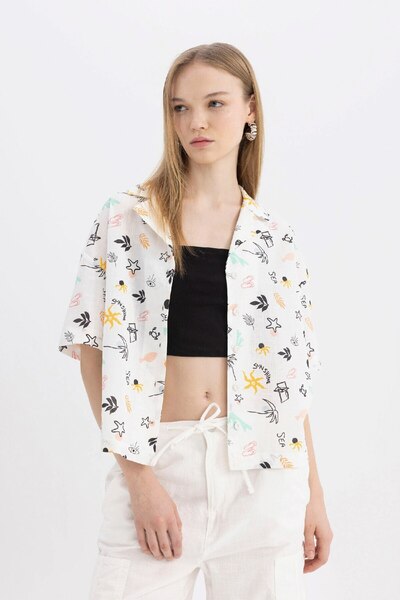 DeFacto Coool %100 Pamuk Oversize Pijama Yaka Desenli Kısa Kollu Gömlek A6863ax24sm