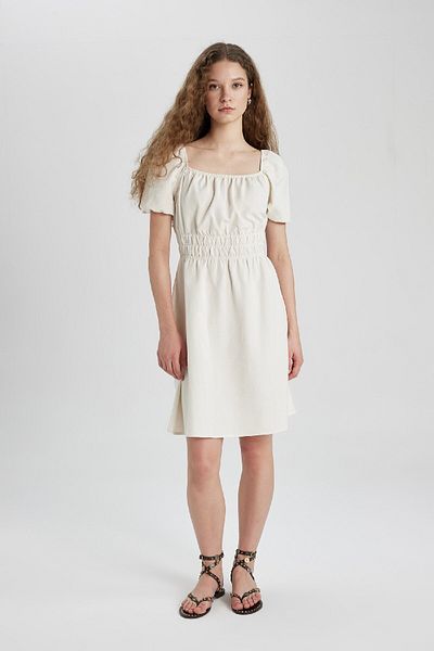 DeFacto Kurzärmliges Minikleid aus Leinen mit quadratischem Ausschnitt A4768AX24SM