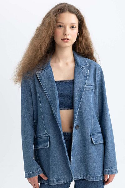 DeFacto Übergroße Jeansjacke mit breiter Passform und Knöpfen C3381ax24sm