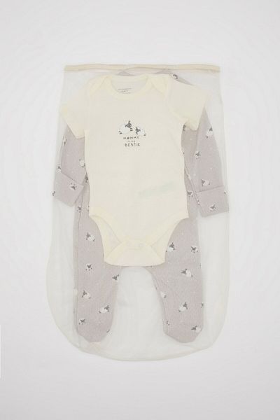 DeFacto 3-teiliges Set für Babys – gemusterter, langärmliger Strampler, kurzärmliger Body, Baby-Lätzchen C2809a524sp