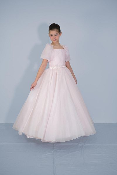 BUTİKHAPPYKİDS Girl's Evening Dress Powder Balloon Sleeves Shoulder and Waist Beads Stone Embroidered Chiffon Wedding Dress 2-11 Years