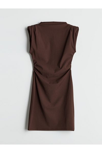 LC Waikiki Gerafftes Kleid mit Stehkragen