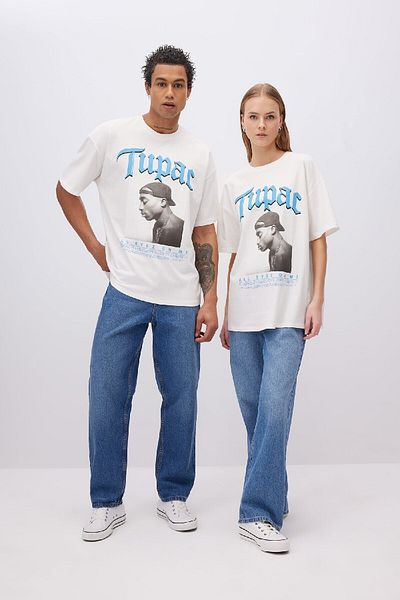 DeFacto Μπλουζάκι Unisex Tupac Shakur Oversize - Crew Neck, κοντό μανίκι C3801ax24sm