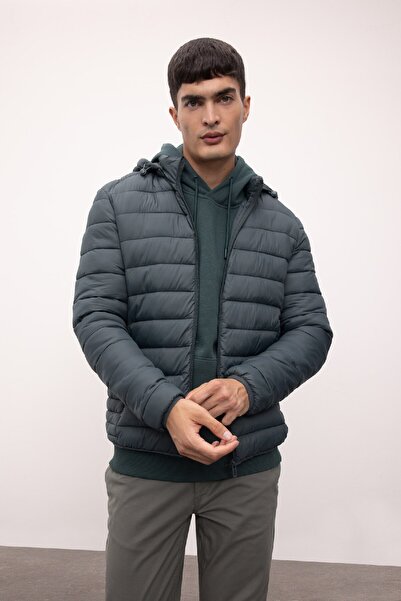 DeFacto Su Itici Hafif Şişme Mont Slim Fit Dar Kesim Kapüşonlu Fermuarlı Cepli Mevsimlik N4661az24au