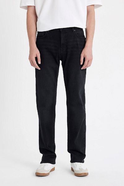 DeFacto Sergio Regular Fit Normal Fit Normal Waist Pipe Leg Μαύρο τζιν παντελόνι W6868az24au