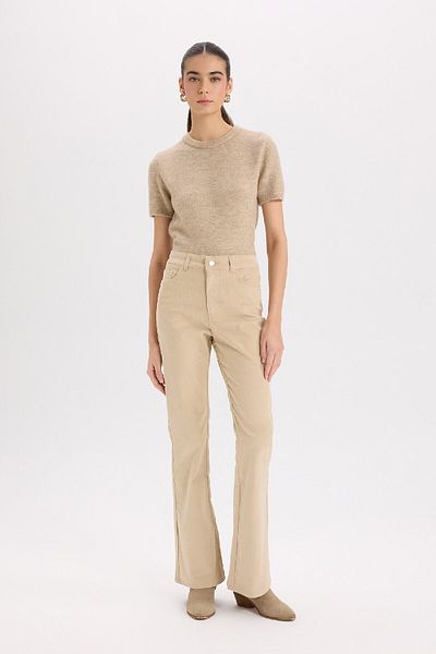 DeFacto Cordhose mit hoher Taille – ausgestellte Passform, Taschen, spanisches Bein S0612AZ24WN