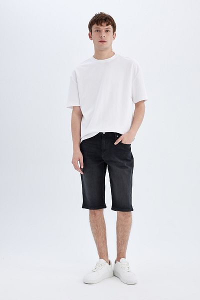 DeFacto Bermuda-Jeansshorts in normaler Passform - C2694ax24sm