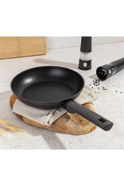 Berlinger 3-piece titanium surface frying pan set Anthracite Collection