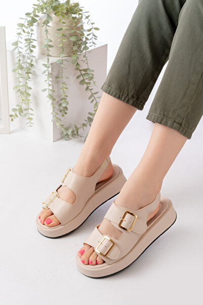 Slipcat Women's Double Strap Buckle Detailed Daily Comfortable Sandals