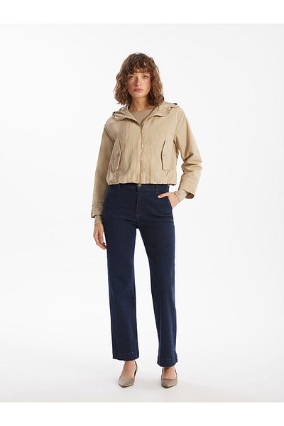 LC Waikiki Beigefarbener, einfarbiger, übergroßer Damen-Trenchcoat mit Kapuze