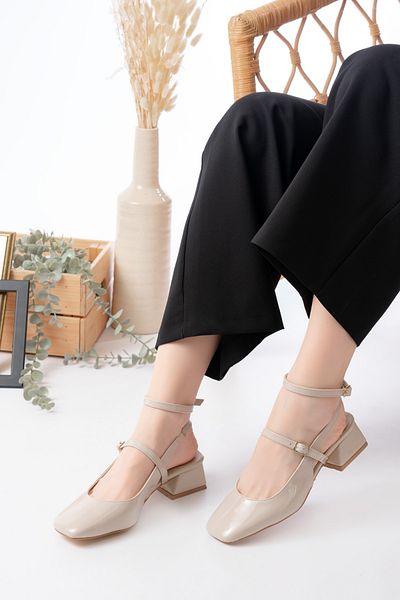 Rivetta Women's Cream Mary Jane Open Back Short Patent Leather Daily Ballerina Heeled Shoes