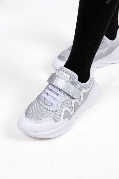 kids A more London Air Mesh Detailed Ultra Light Sole Girls' Sports Shoes Silver