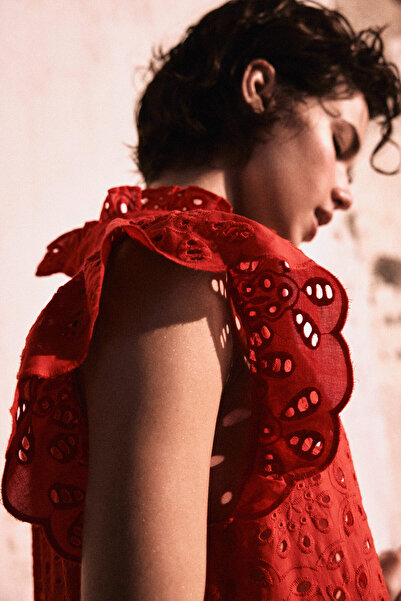 H&M Nakış İşlemeli Elbise