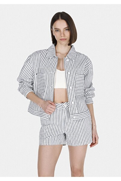 Colin's Γυναικείο τζιν μπουφάν Oversize Fit με κουμπιά χωρίς επένδυση