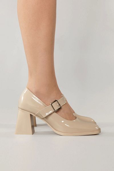 Lio Shoes Pantofi cu toc din piele lacuita bej pentru femei, cu catarama cu varf patrat, talpa TPU KBEJRB100