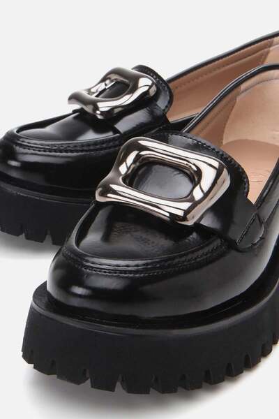 Yaya by Hotiç Чорні жіночі мокасини 01AYY307990A100 Модель взуття