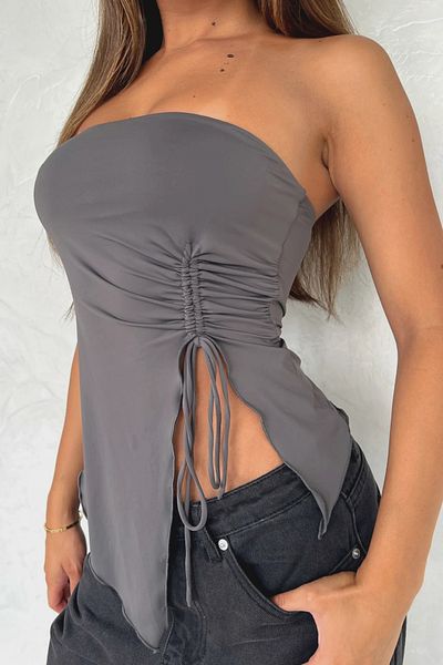 World Fashion Trends Ελαστική μπλούζα στράπλες με κορδόνι στο πλάι WFT4014B