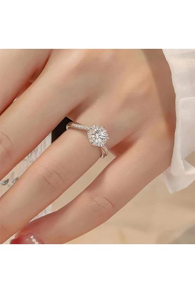 Minnoş Dükkan Elegant Zircon Ring
