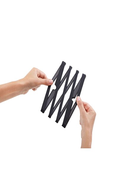 Joseph Joseph 70033 Stretch Extending Silicone Pad, Black