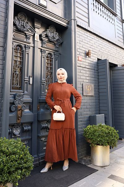 ECESSAMODAM Φόρεμα Lara με ζώνη με κουμπιά