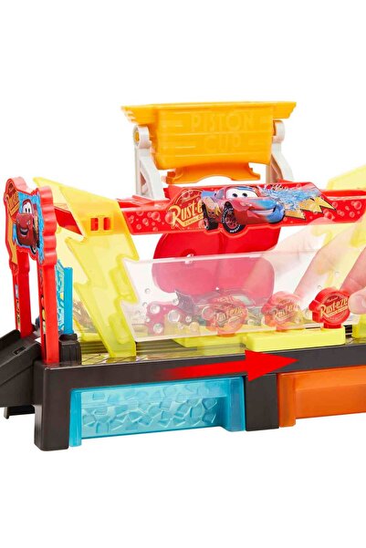 CARS Disney Pixar Cars Renk Değiştiren Araba Yıkama Oyun Seti JBM70