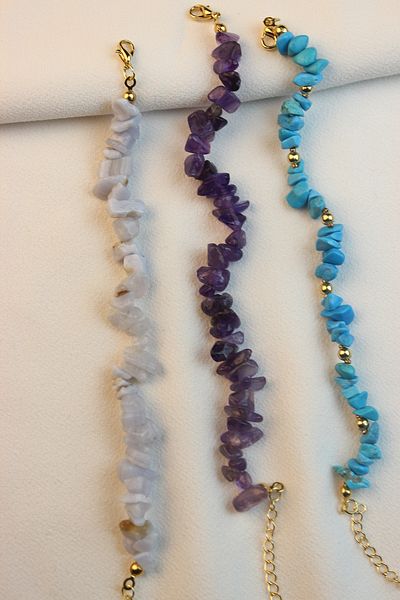 Dazzlecave Elegant and Modern Design Bracelet with Glittering Gold Plated, Crafted with Colorful Natural Stones