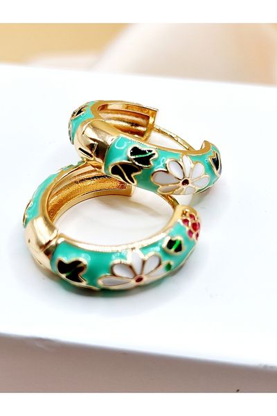 celisia Green Color Enamel Earrings – Colorful and Stylish, Allergy-Free, Color-Free Earrings That Can Be Gifted