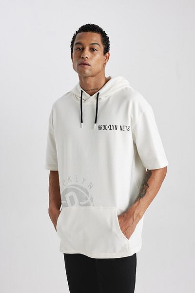 DeFacto Oversize Door Hooded Molded Nba Brooklyn Nets T-Shirt B3915Ax24Sp