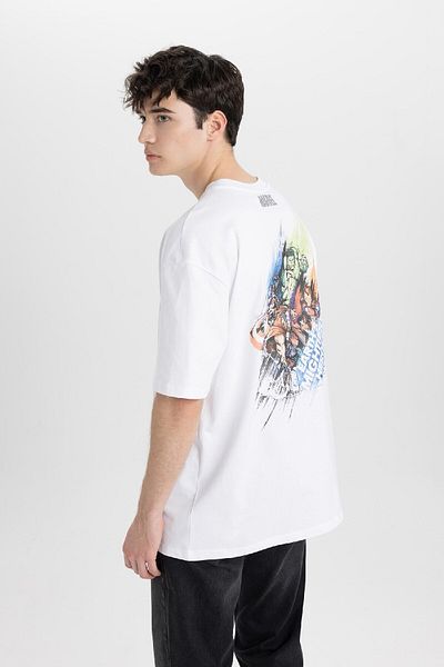 DeFacto Marvel Avengers Oversize Wide Fit Crew Neck Back Printed Short Sleeve T-Shirt B5508Ax24Sp
