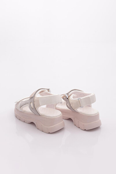 DGN 4740-22Y Kadin Kalin Taban Cirtli Sandalet