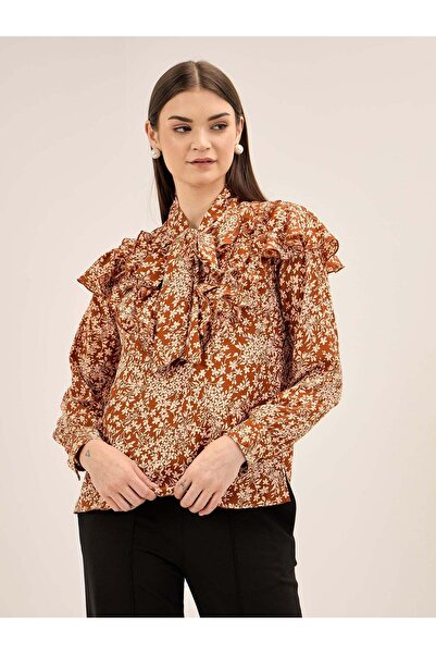 Salt Attire tie-up Stylish Women's Top Elegant Versatile & Comfortable Casual Wear