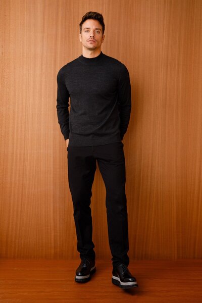 Desen Triko Ανδρικό Basic Μισό Ψαράκι Λεπτό Πλεχτό Πουλόβερ Μαύρο