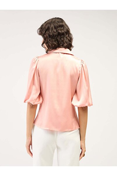 Salt Attire Notched Lapel Stylish Women's Top Elegant Versatile & Comfortable Casual Wear